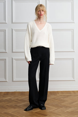 The Signature Knitted V-neck