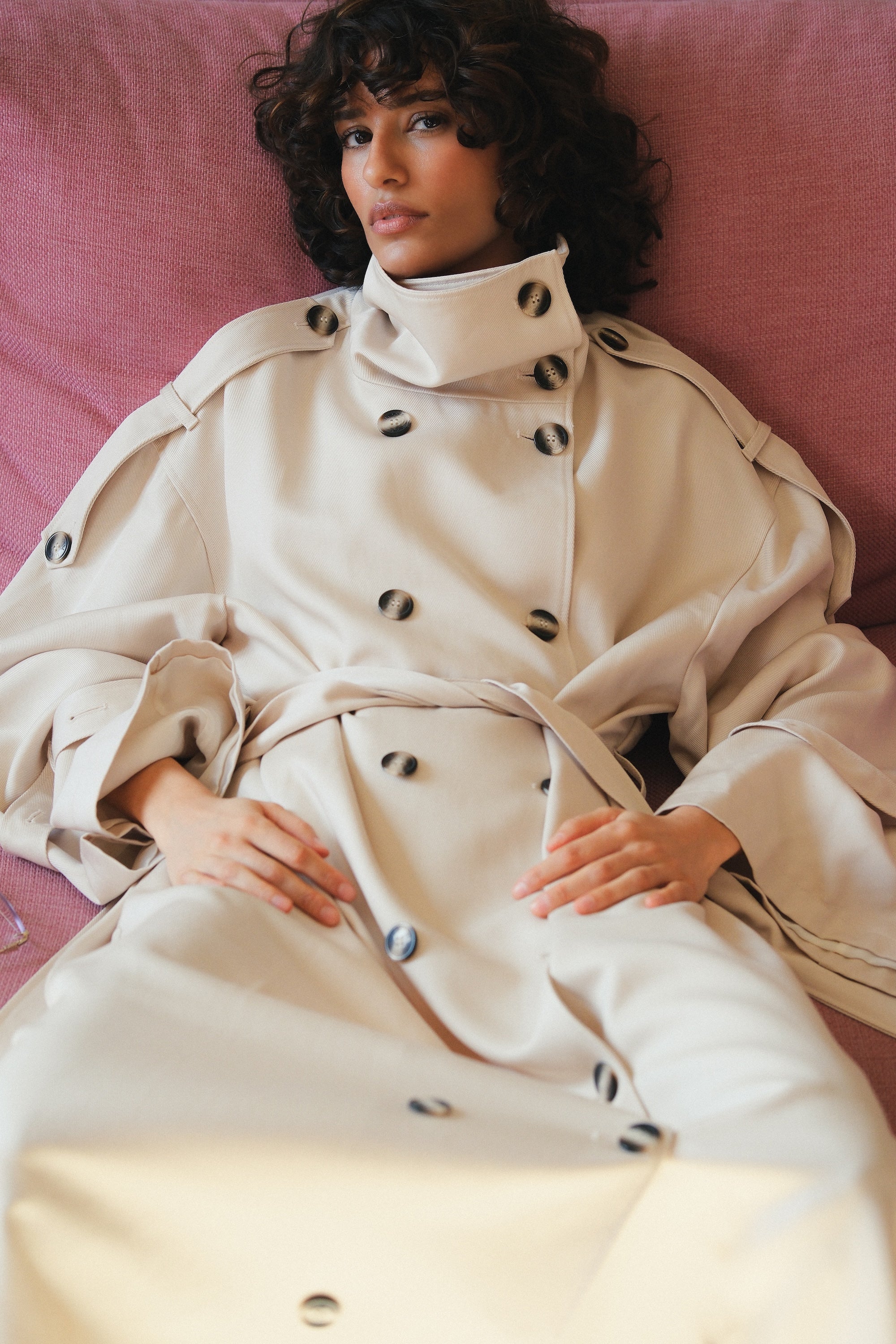 新品未使用　laubeblanc Belted Flare Trenchcoat The Lyocell Trenchcoat – Lis Bonne Atelier